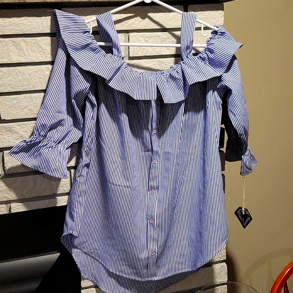Summer shirt - Picture 1 of 4